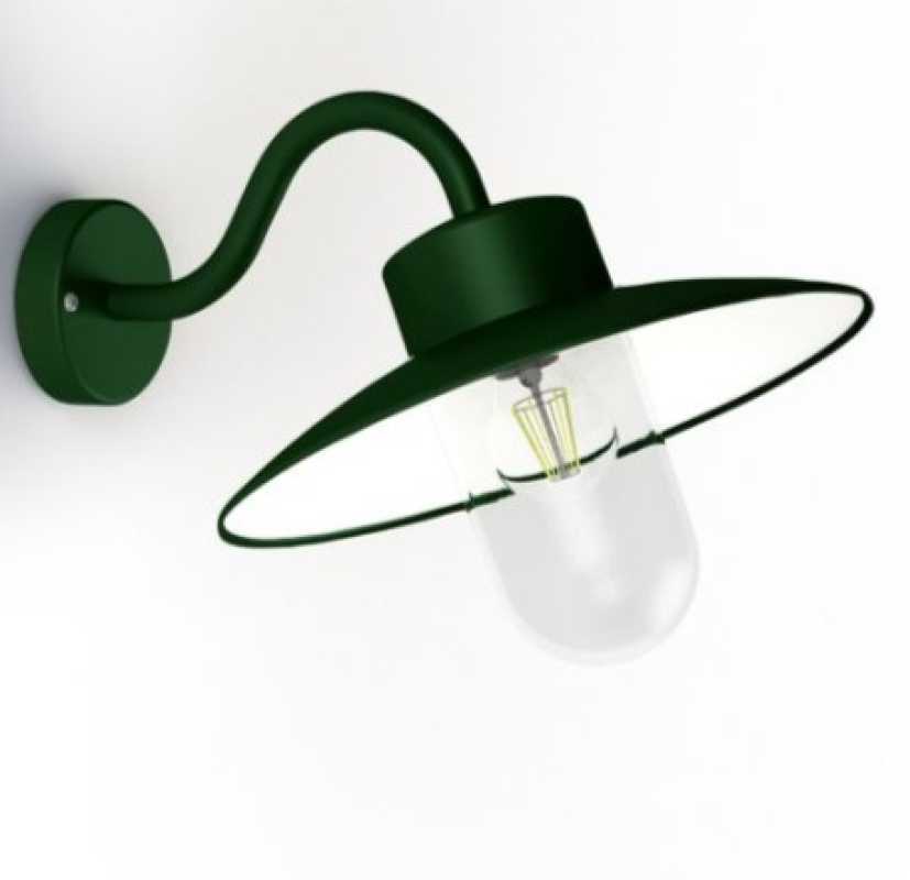 grüne Hofleuchte klassisch